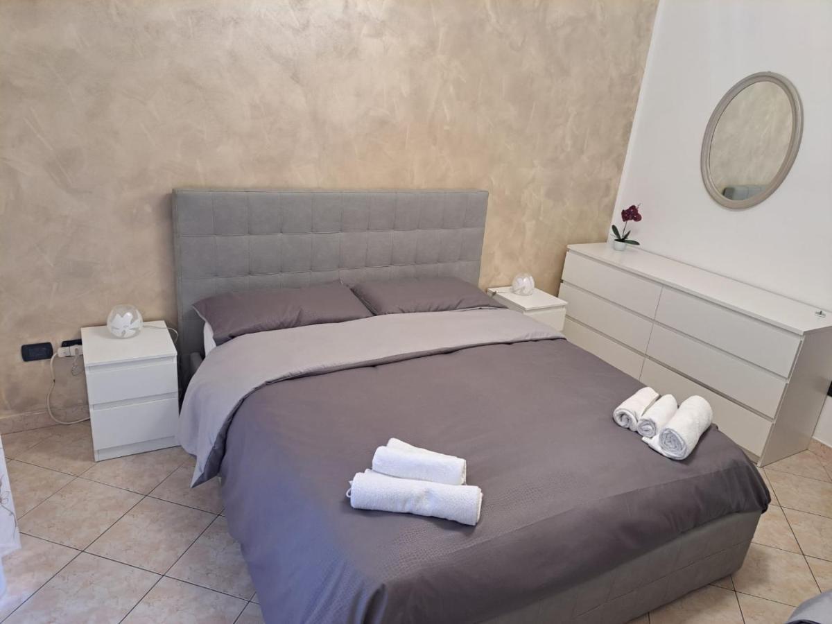 Metro-Massaua Apartment Торино Екстериор снимка